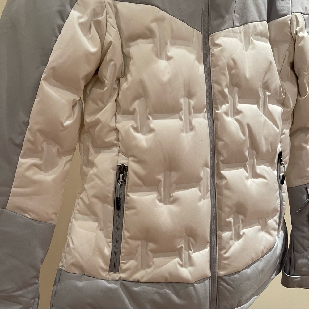 Columbia ski jacket - Picture 2 of 8